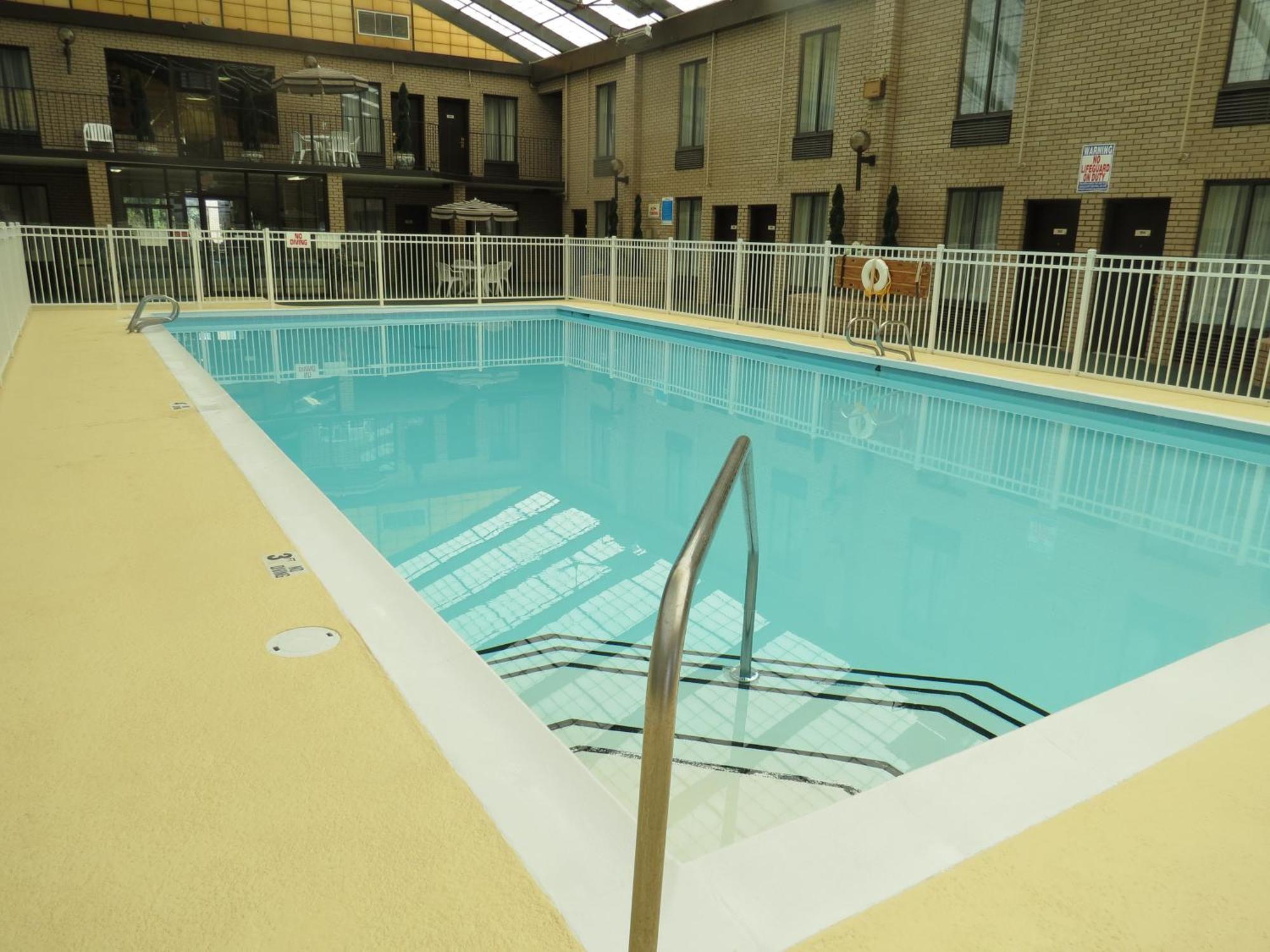 Gold Vault Inn Radcliff Dış mekan fotoğraf